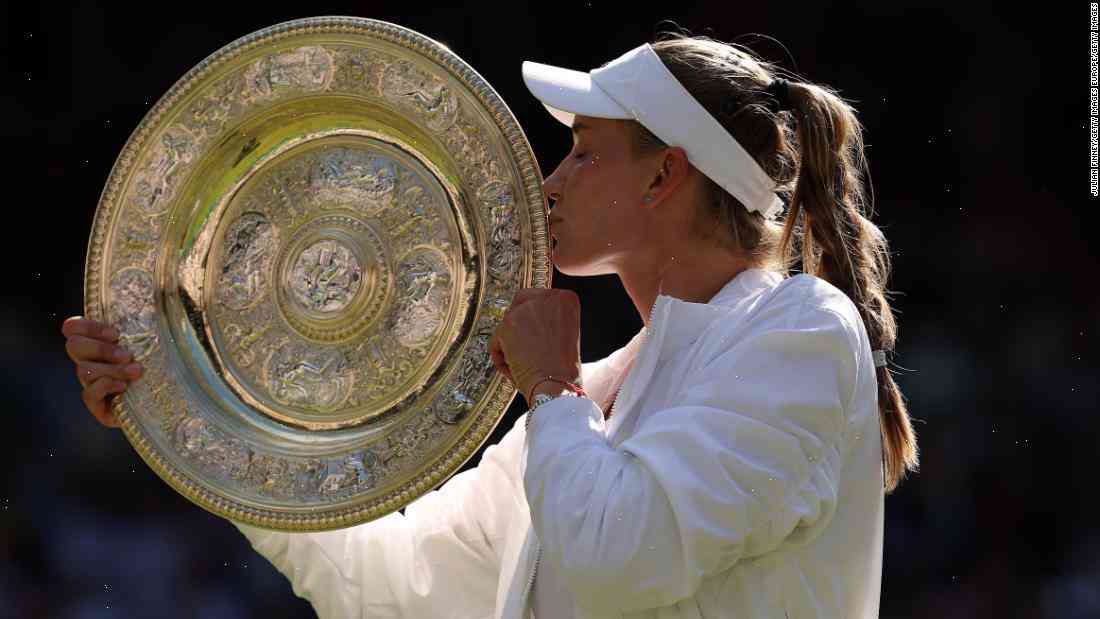 Billie Jean King says the Wimbledon men's singles final was a "troubled idea"